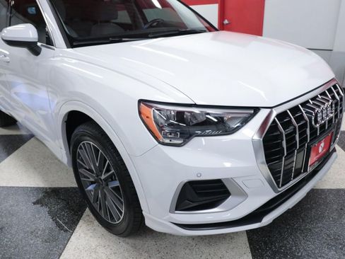 Used 2022 Audi Q3 2.0T Premium AWD/4WD image 34