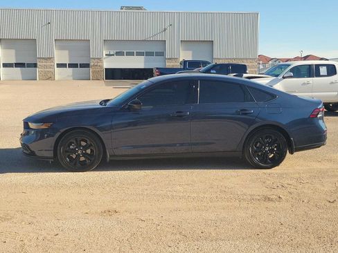Used 2025 Honda Accord SE image 5