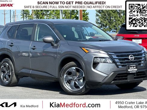 Used 2025 Nissan Rogue SV AWD/4WD image 1