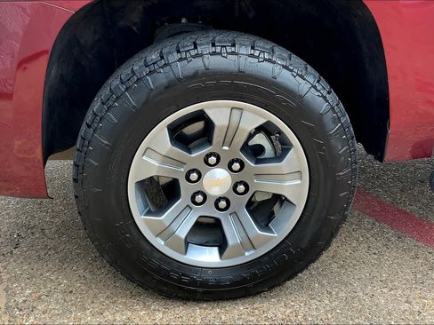 Used 2017 Chevrolet Tahoe LT AWD/4WD image 11