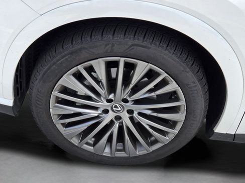 Used 2024 Lexus RX 350 FWD w/ Convenience Package image 30