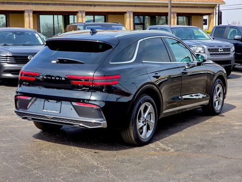 Used 2026 Genesis GV70 2.5T Select image 29