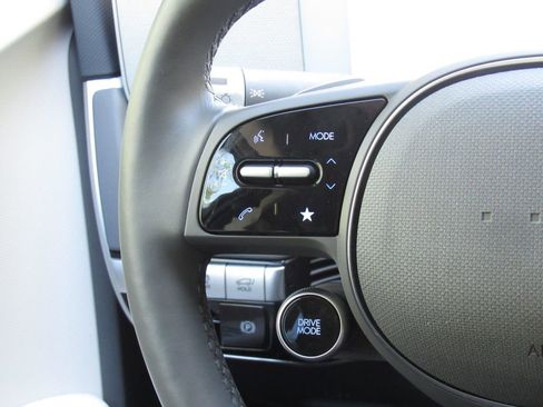 Used 2024 Hyundai Ioniq 5 SEL AWD/4WD image 26