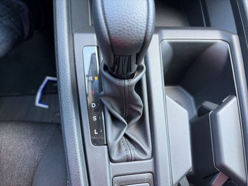 Used 2024 Honda Accord EX image 18