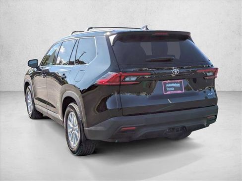 New 2026 Toyota Grand Highlander XLE image 6