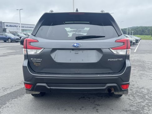 Certified 2024 Subaru Forester Premium AWD/4WD image 4