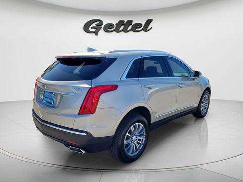 Used 2017 Cadillac XT5 Luxury w/ Driver Awareness Package image 12