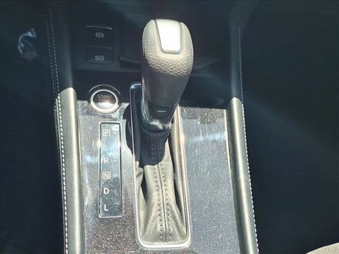 Used 2024 Nissan Kicks SV FWD image 12