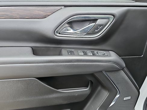 Used 2023 Chevrolet Tahoe Z71 w/ Luxury Package image 15