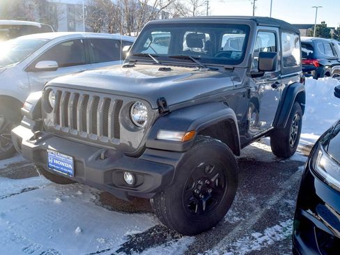 Used 2023 Jeep Wrangler Sport image 12