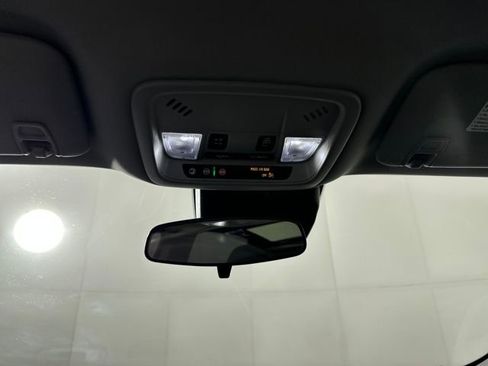 Used 2023 Chevrolet Malibu LT image 24