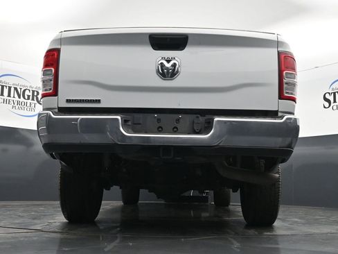 Used 2024 RAM 2500 Big Horn AWD/4WD image 31