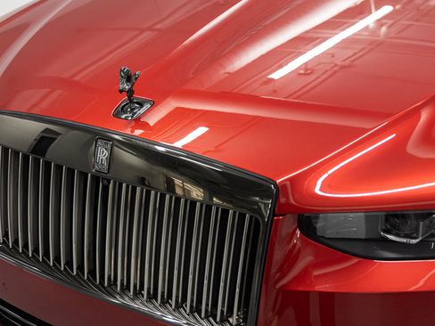 Used 2025 Rolls-Royce Ghost Black Badge image 32