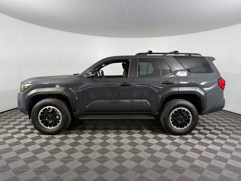 Used 2025 Toyota 4Runner TRD Off-Road Premium w/ Tow Technology Package AWD/4WD image 10