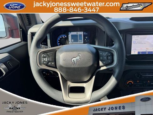 Certified 2023 Ford Bronco 4-Door AWD/4WD image 11