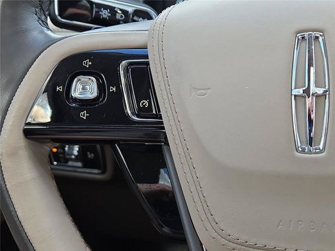Used 2023 Lincoln Aviator Reserve w/ Elements Package Plus RWD image 24