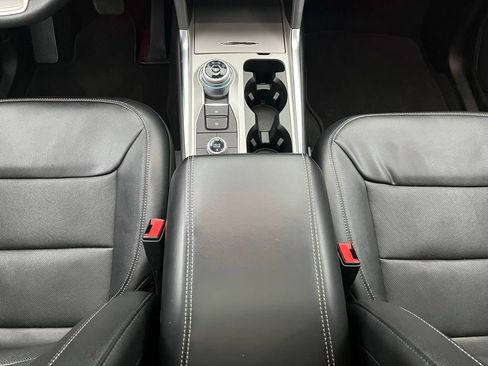 Certified 2023 Ford Explorer Limited w/ Equipment Group 301A image 25