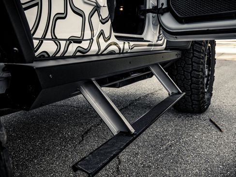 New 2026 Jeep Wrangler Unlimited Rubicon w/ Technology Group image 18