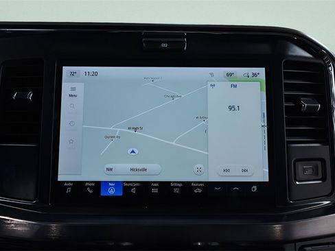 Used 2025 Ford F250 Lariat w/ Black Appearance Package image 17