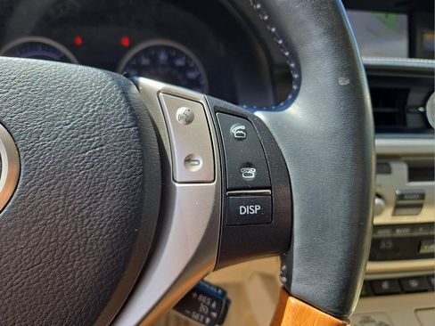 Used 2013 Lexus ES 300h w/ Luxury Pkg FWD image 23