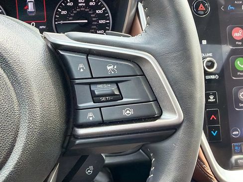 Used 2025 Subaru Outback Touring XT AWD/4WD image 41