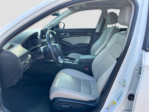 Used 2024 Honda Civic Touring image 20
