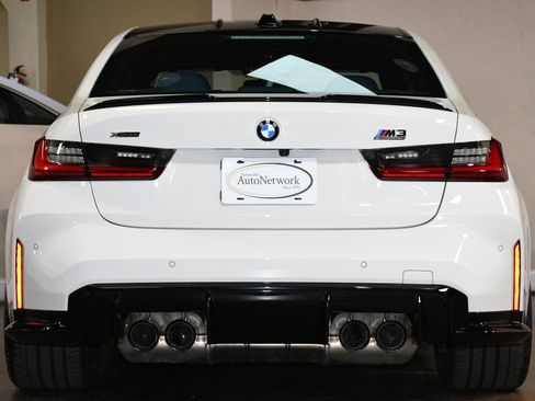 Used 2025 BMW M3 Competition AWD/4WD image 2