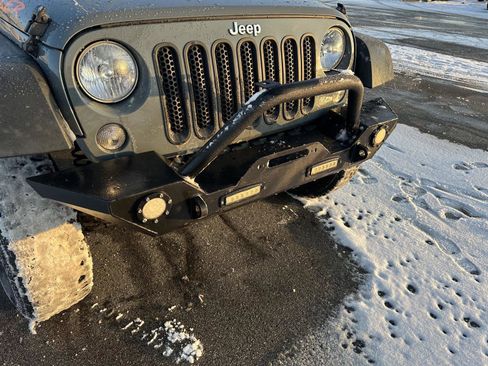 Used 2015 Jeep Wrangler Unlimited Sport w/ Quick Order Package 24S image 15