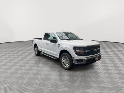 New 2026 Ford F150 XLT w/ XLT Chrome Appearance Package AWD/4WD image 31