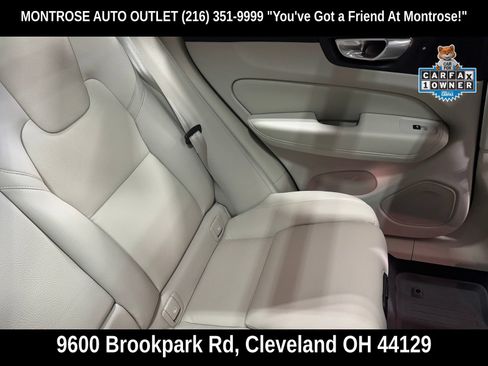 Certified 2024 Volvo XC60 B5 Plus w/ Protection Package Premier AWD/4WD image 34