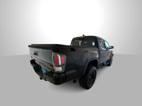 Used 2021 Toyota Tacoma Limited AWD/4WD image 8