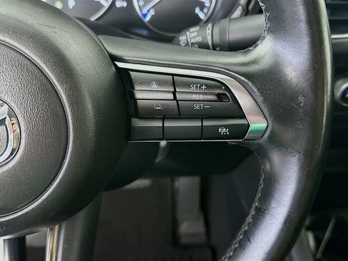 Used 2024 MAZDA MAZDA3 s FWD image 22