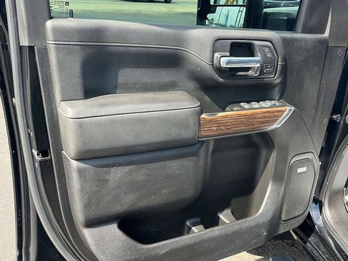Used 2022 Chevrolet Silverado 3500 High Country w/ Safety Package II AWD/4WD image 19