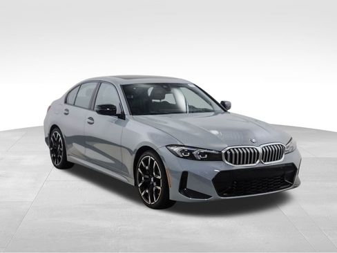 Certified 2025 BMW 330i xDrive Sedan image 7