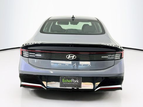 Used 2025 Hyundai Sonata SEL FWD image 7