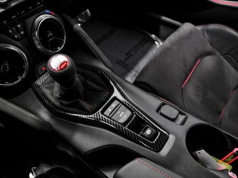 Used 2020 Chevrolet Camaro ZL1 image 21