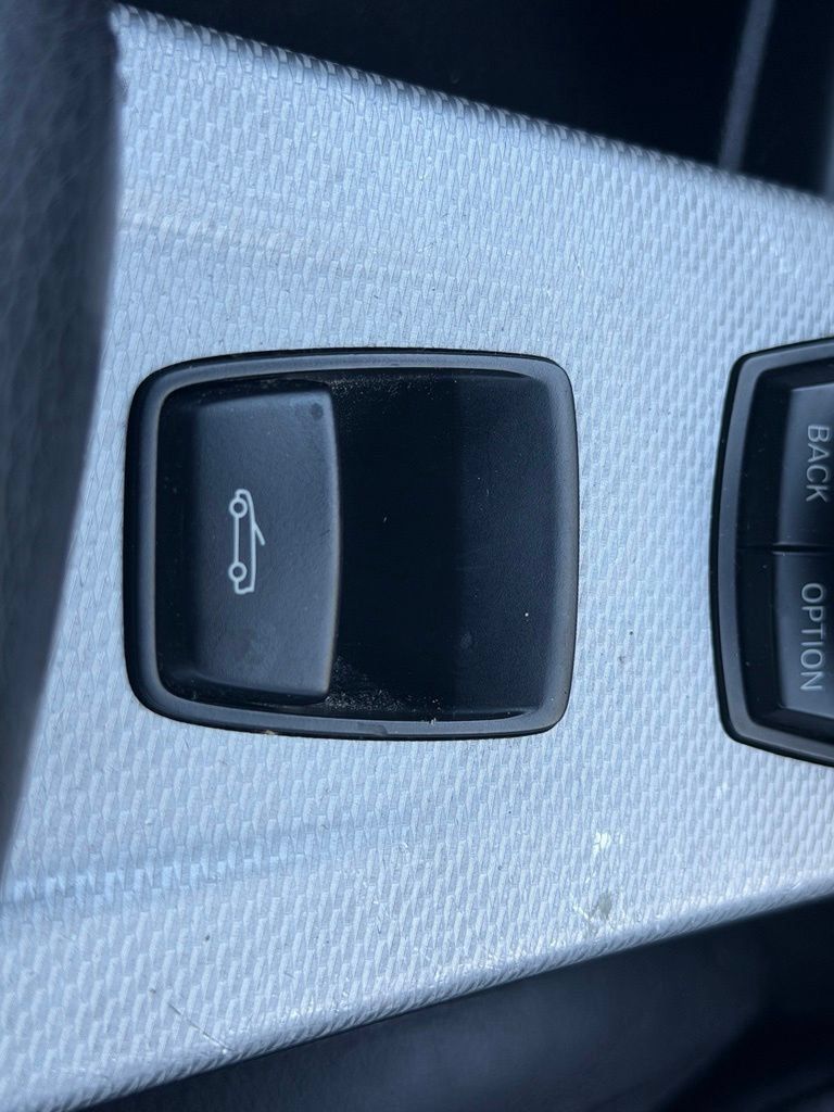 Used 2014 BMW 435i Convertible RWD image 27