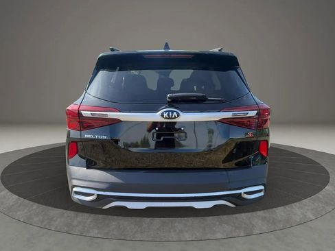 Used 2021 Kia Seltos S FWD image 6
