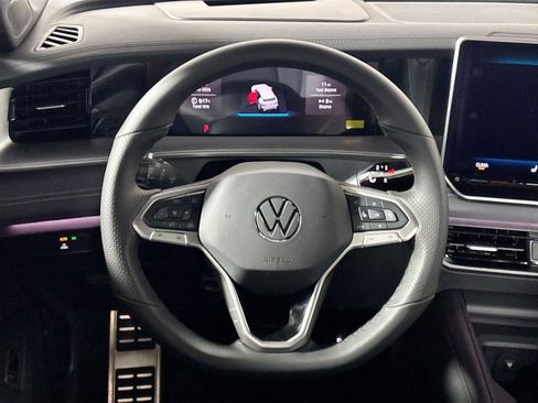 New 2026 Volkswagen Tiguan SE R-Line AWD/4WD image 13