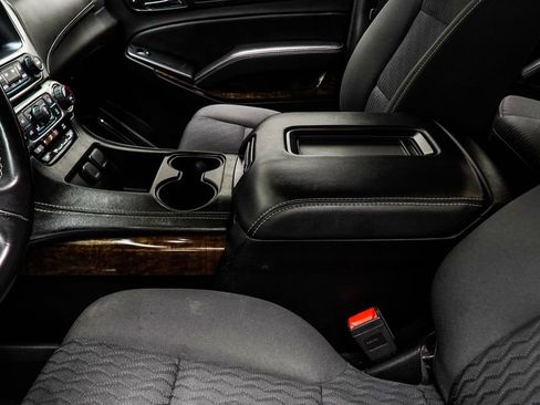 Used 2018 Chevrolet Tahoe LS RWD image 18