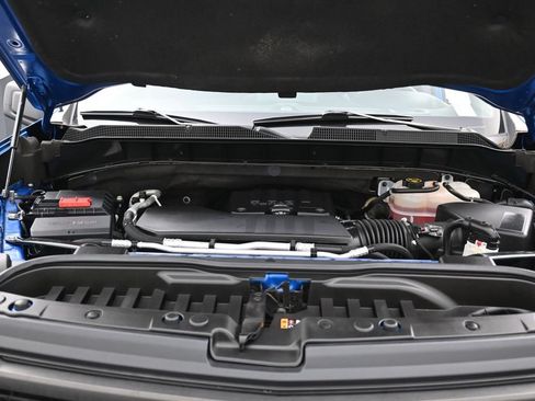 Used 2024 Chevrolet Silverado 1500 Custom RWD image 11