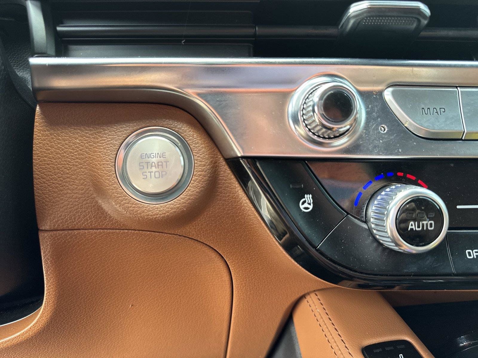 Used 2023 Kia Telluride SX X-Pro AWD/4WD image 18