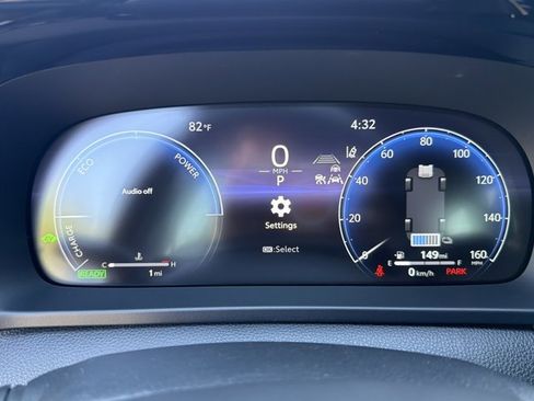 New 2026 Toyota Crown Signia AWD/4WD image 14