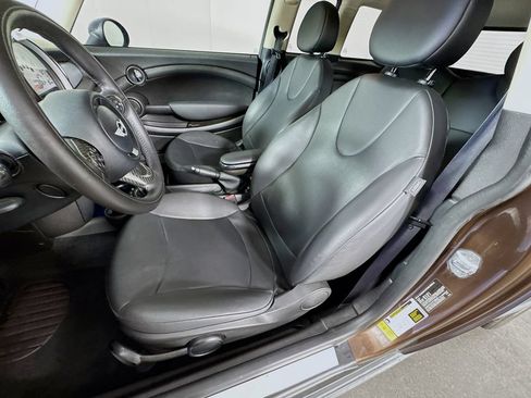Used 2013 MINI Cooper Clubman FWD image 23