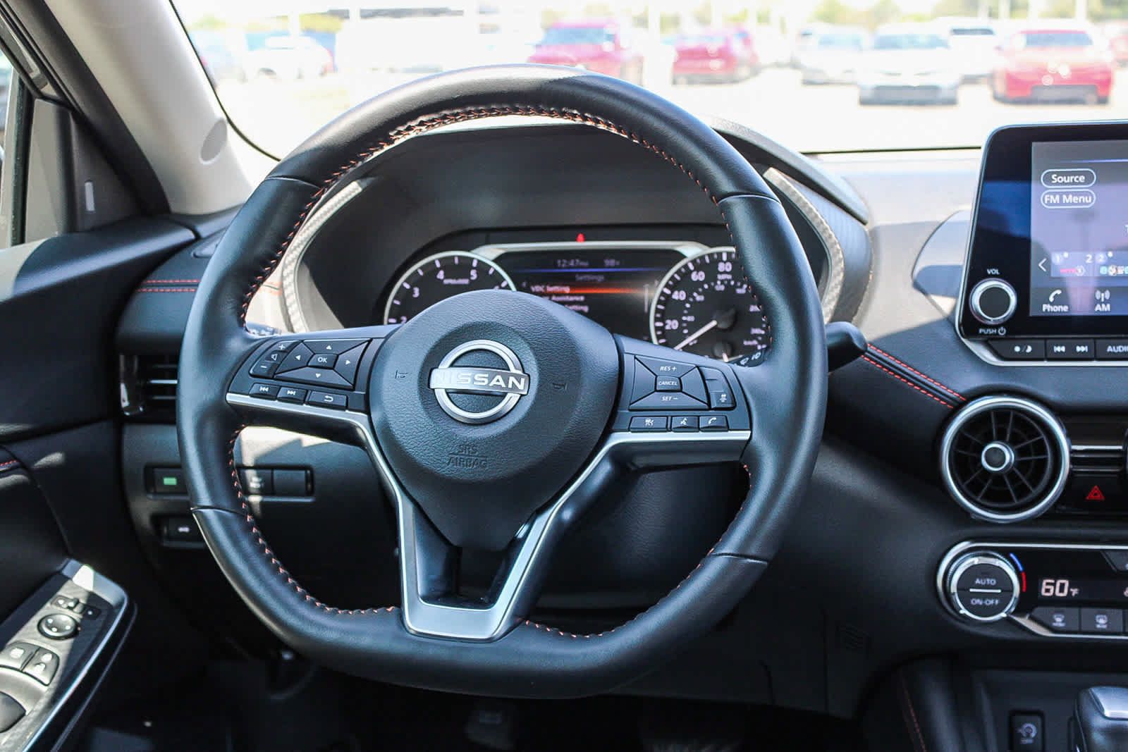 Used 2025 Nissan Sentra SR w/ SR Premium Package FWD image 11