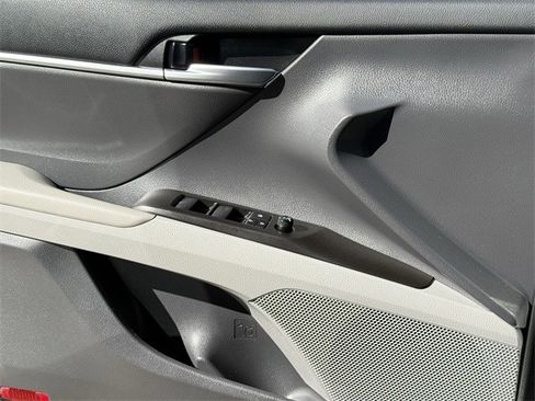 Used 2024 Toyota Camry LE image 24