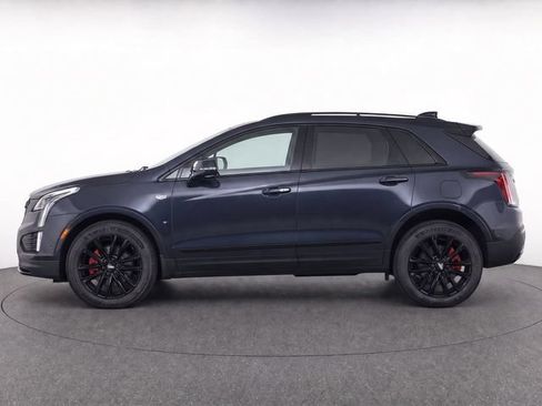 Used 2022 Cadillac XT5 Sportv w/ LPO, ONYX Package AWD/4WD image 7