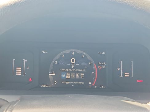 Used 2024 Toyota Tacoma SR5 AWD/4WD image 21