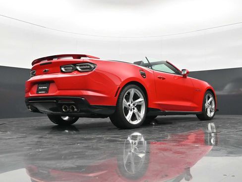 Used 2023 Chevrolet Camaro SS RWD image 40