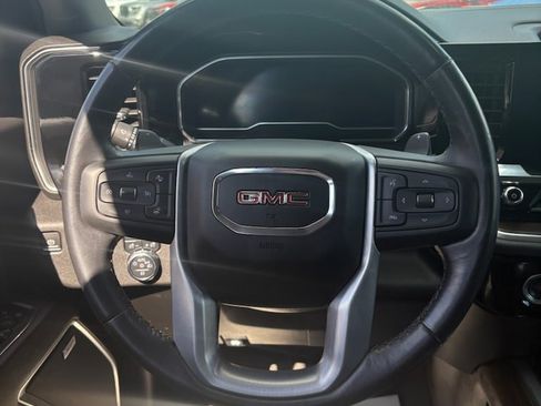 Used 2023 GMC Sierra 1500 SLT AWD/4WD image 10
